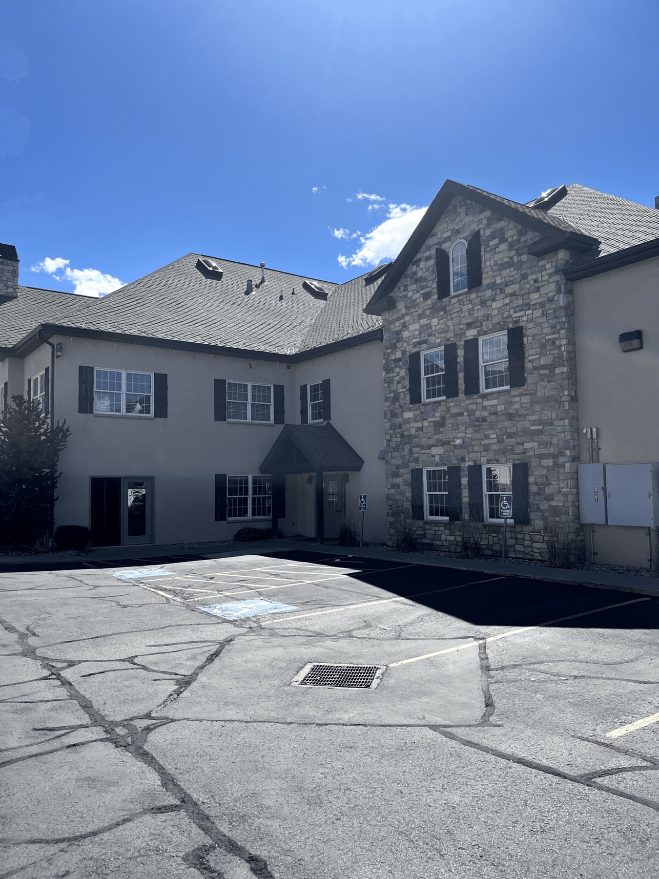 Parking area and back entrance for Sansom Dental